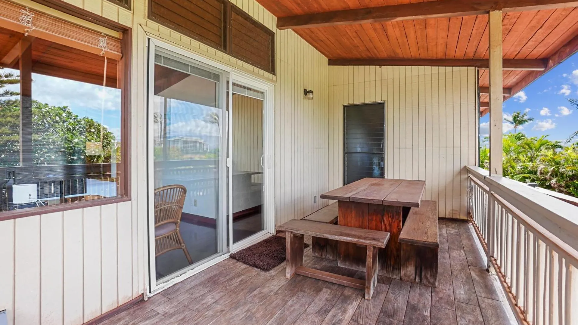 Holomakani Retreat, Your Ohana Lahaina Casa de Férias