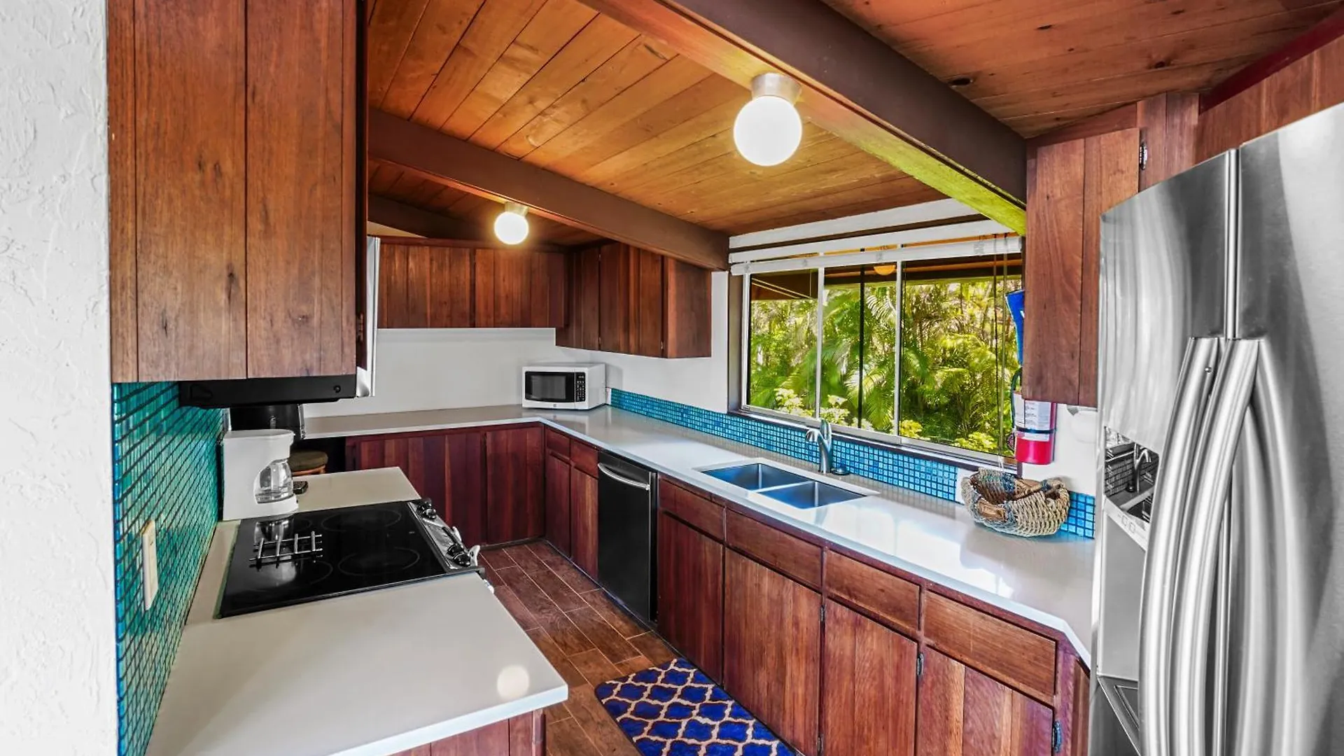 Holomakani Retreat, Your Ohana Lahaina Vakantiehuis
